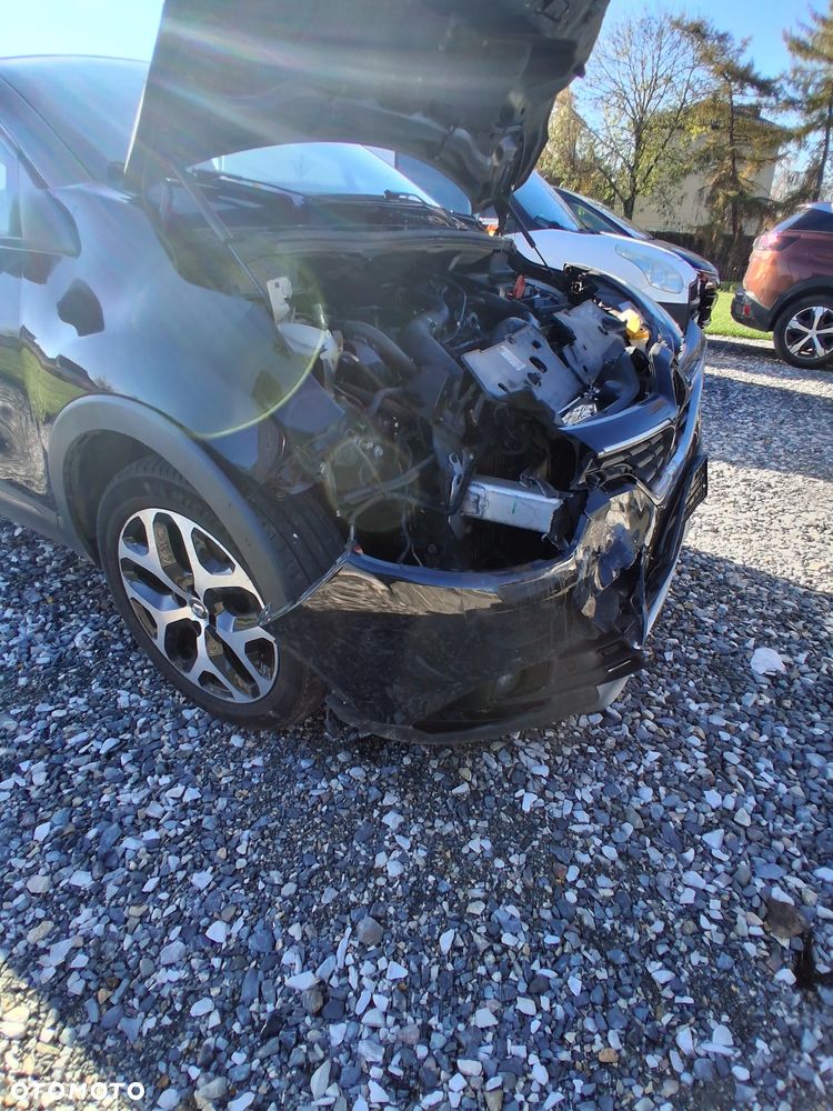 Renault Captur 1.2 Energy TCe Limited EDC - 4