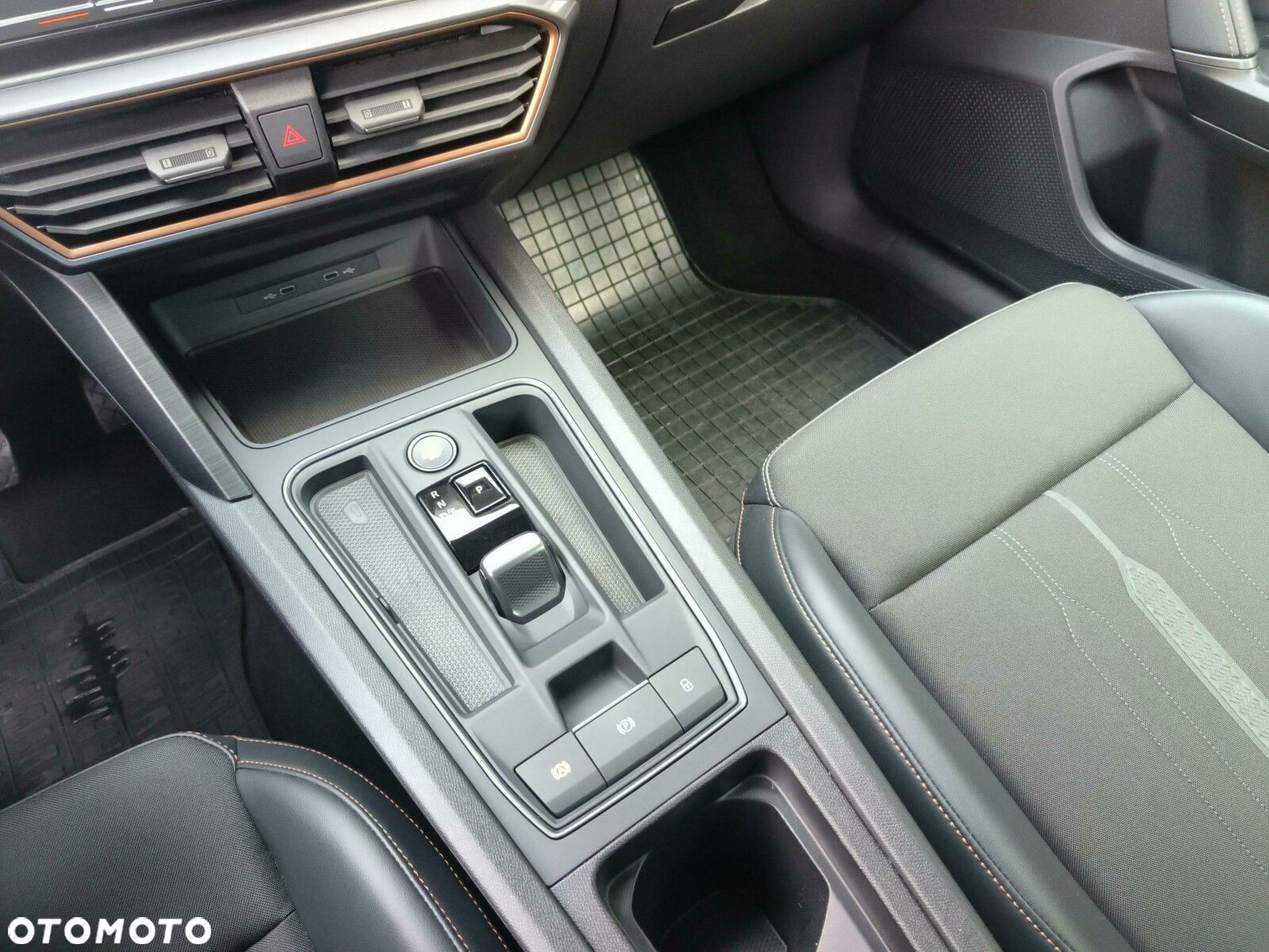 Cupra Formentor 1.5 TSI DSG - 15
