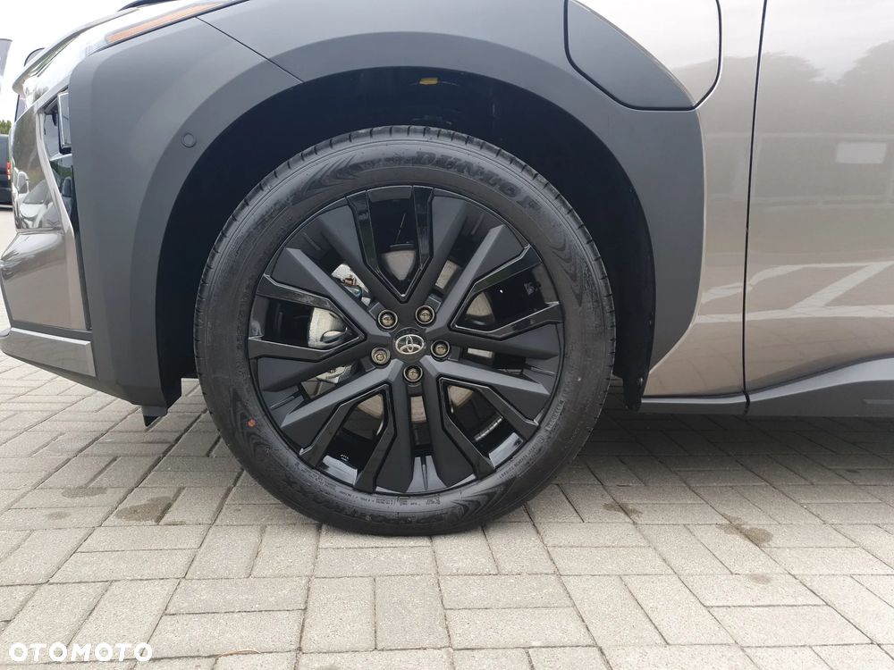 Toyota bZ4X 74.7kWh 4x4 Executive - 17