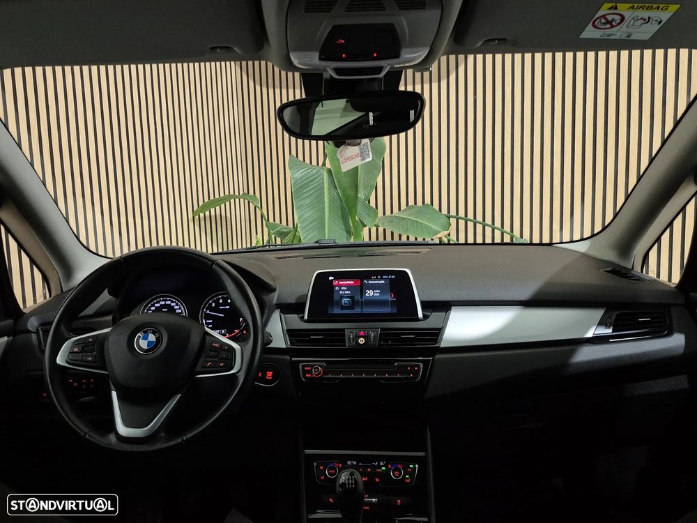 BMW 216 Gran Tourer i 7L Advantage — fotografia 33