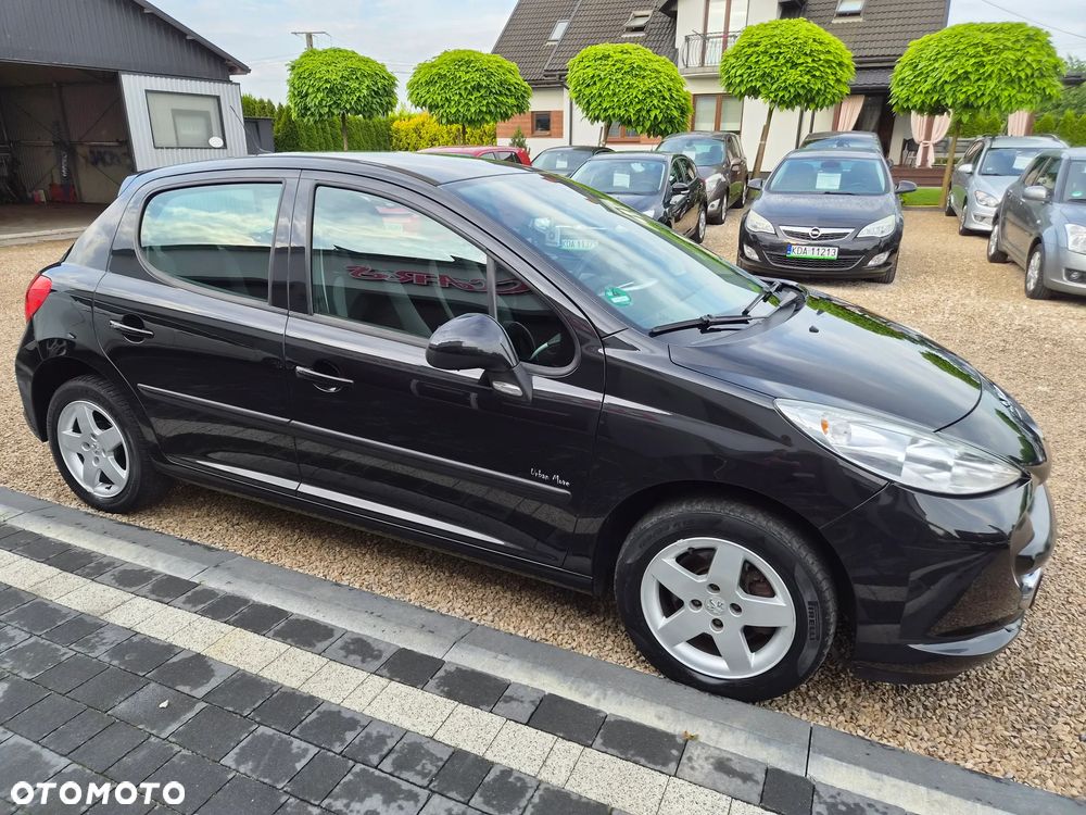 Peugeot 207 - 11