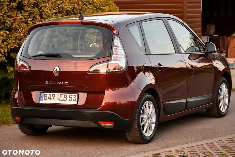 Renault Scenic 1.6 16V 110 Authentique - 3