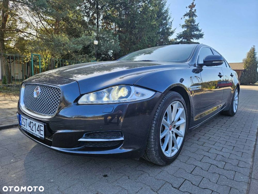 Jaguar XJ - 2