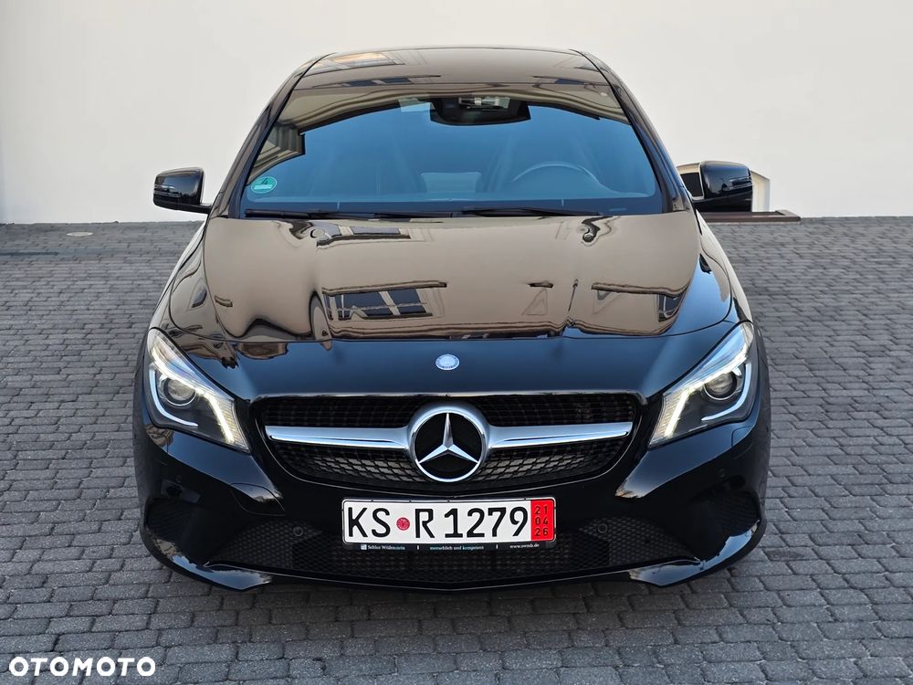 Mercedes-Benz CLA - 4