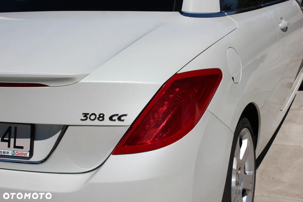 Peugeot 308 CC 155 THP Premium - 11
