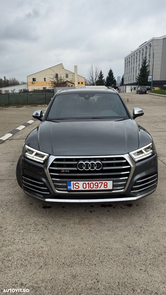 Audi SQ5 - 7