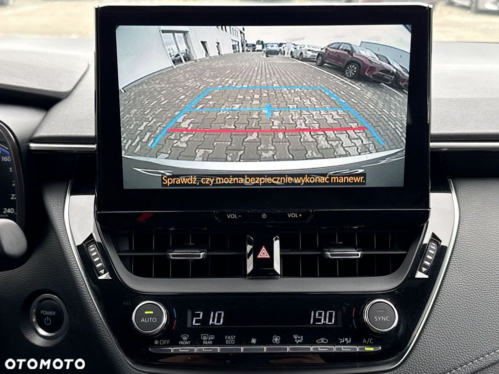 Toyota Corolla 1.8 Hybrid Comfort - 16