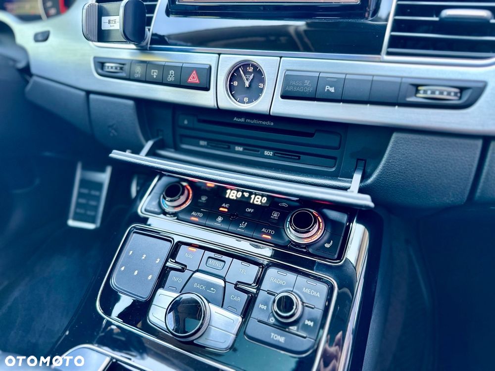 Audi A8 3.0 TDI Quattro - 30