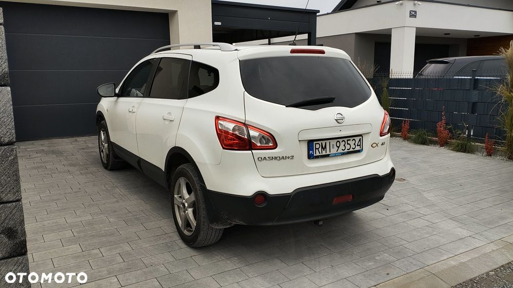 Nissan Qashqai - 11