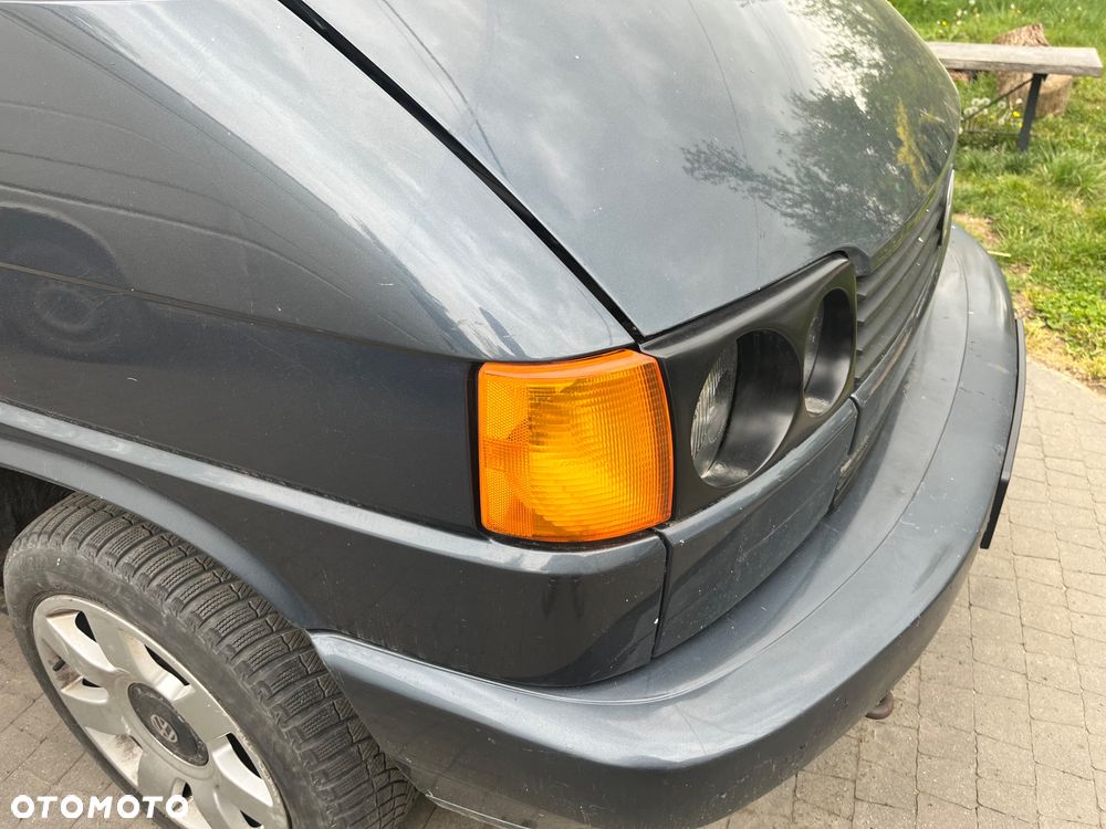Volkswagen Multivan - 7