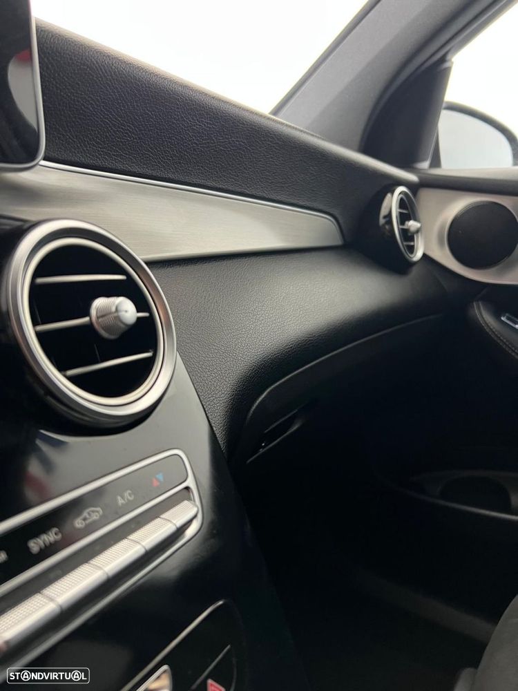 Mercedes-Benz GLC 220 - 22