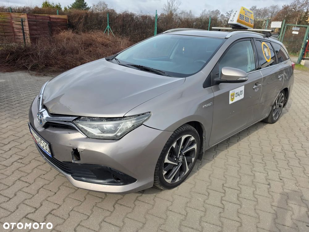 Toyota Auris Hybrid 135 Comfort - 1