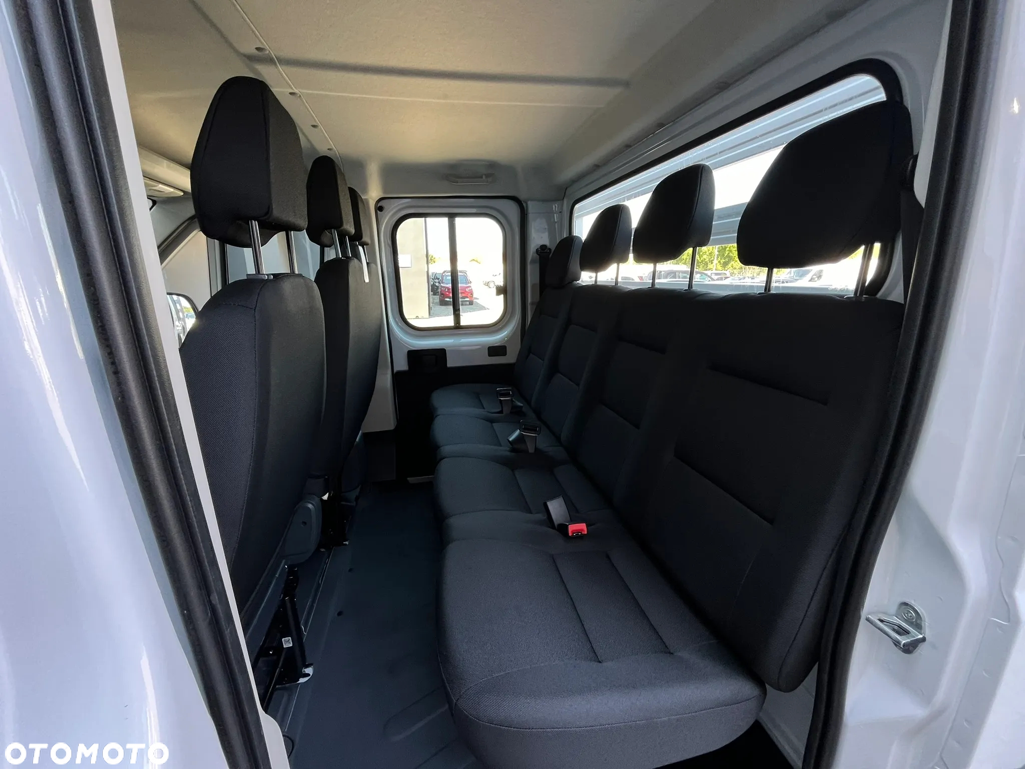 Peugeot Boxer Doka Podwójna Kabina| Skrzynia| 6 PALET|140KM MT6| Euro 6E |DMC 3.5t - 20