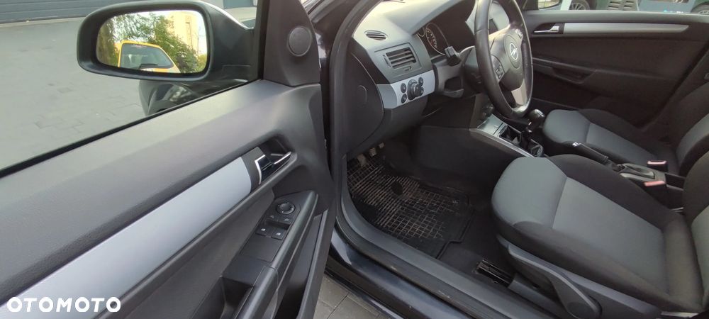 Opel Astra 1.8 Cosmo - 15