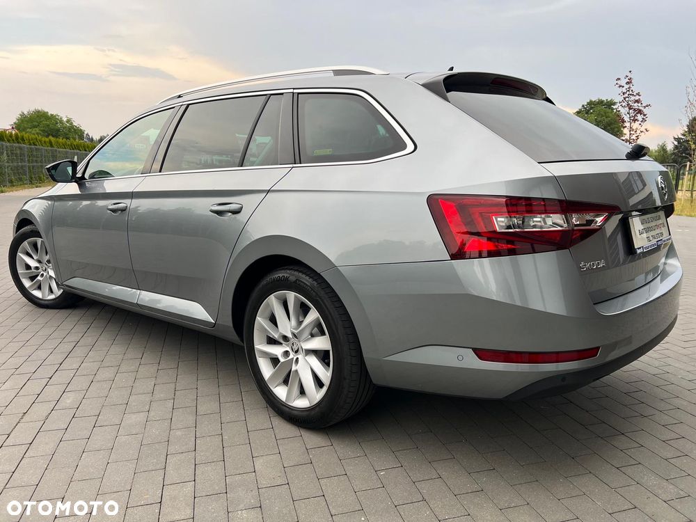 Skoda Superb 2.0 TDI DSG Style - 7