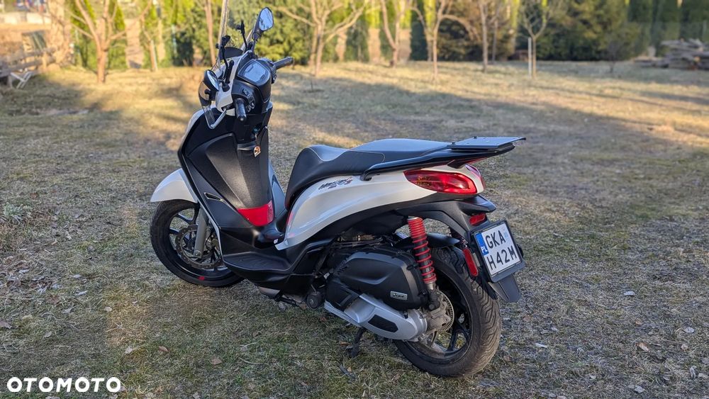 Piaggio Medley - 4