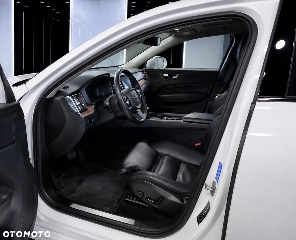 Volvo XC 60 B4 B Inscription - 7