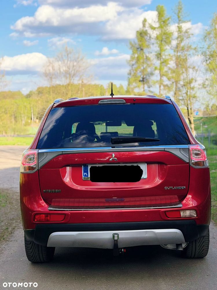 Mitsubishi Outlander 2.2 DID Intense + 4WD - 4
