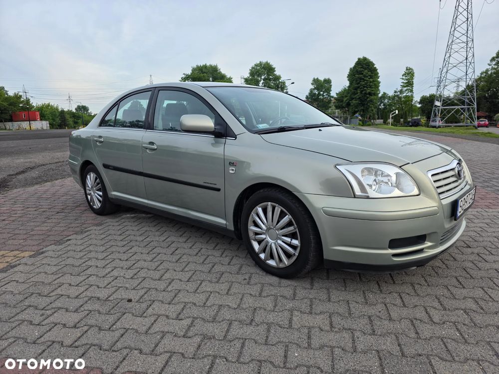 Toyota Avensis 2.0 D-4D Sol - 36