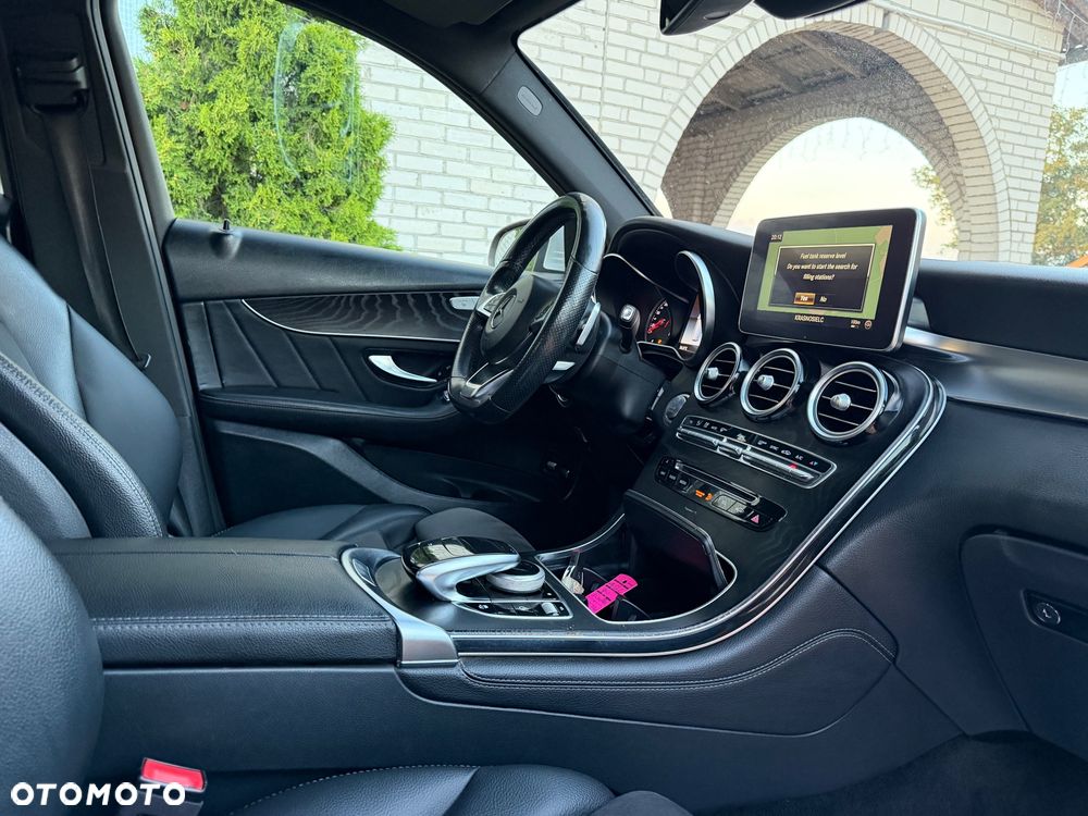 Mercedes-Benz GLC 220 d 4Matic 9G-TRONIC Exclusive - 11