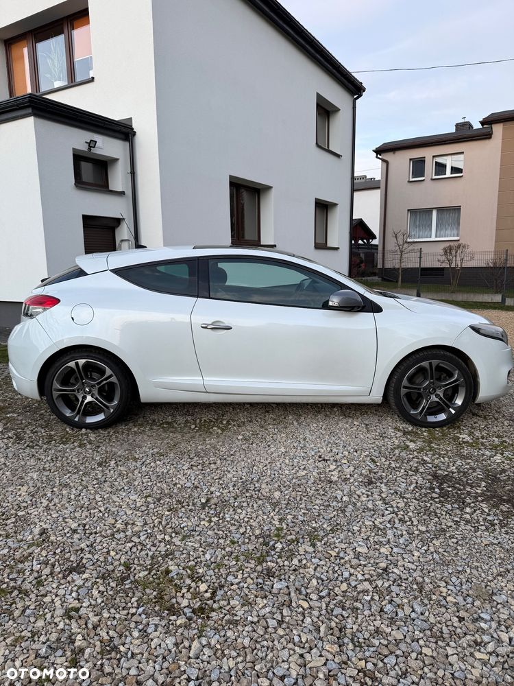 Renault Megane 2.0 dCi GT Robert Kubica - 4