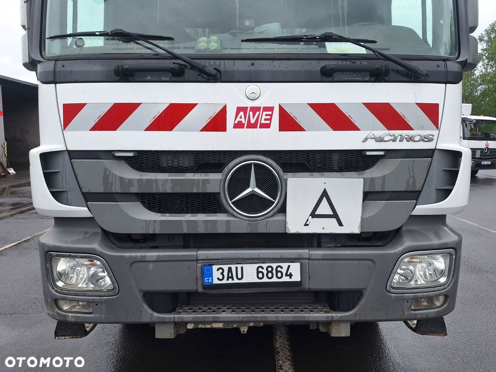 Versalift Actros 1832 L - 35