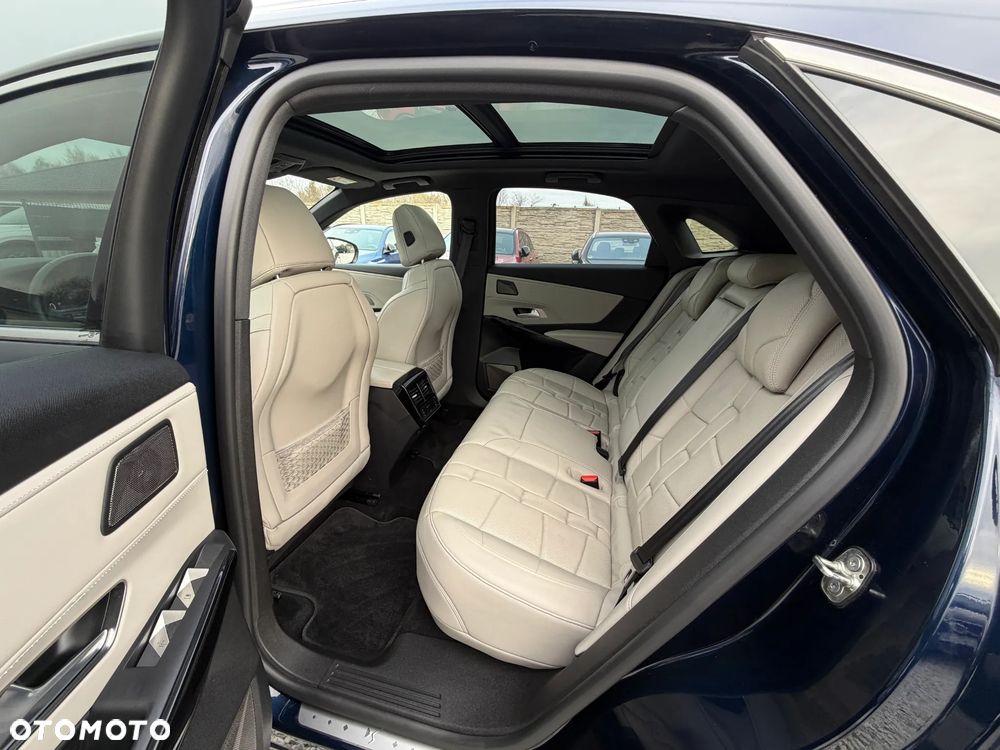 DS Automobiles DS 7 Crossback 1.6 E-Tense 4x4 Grand Chic - 31