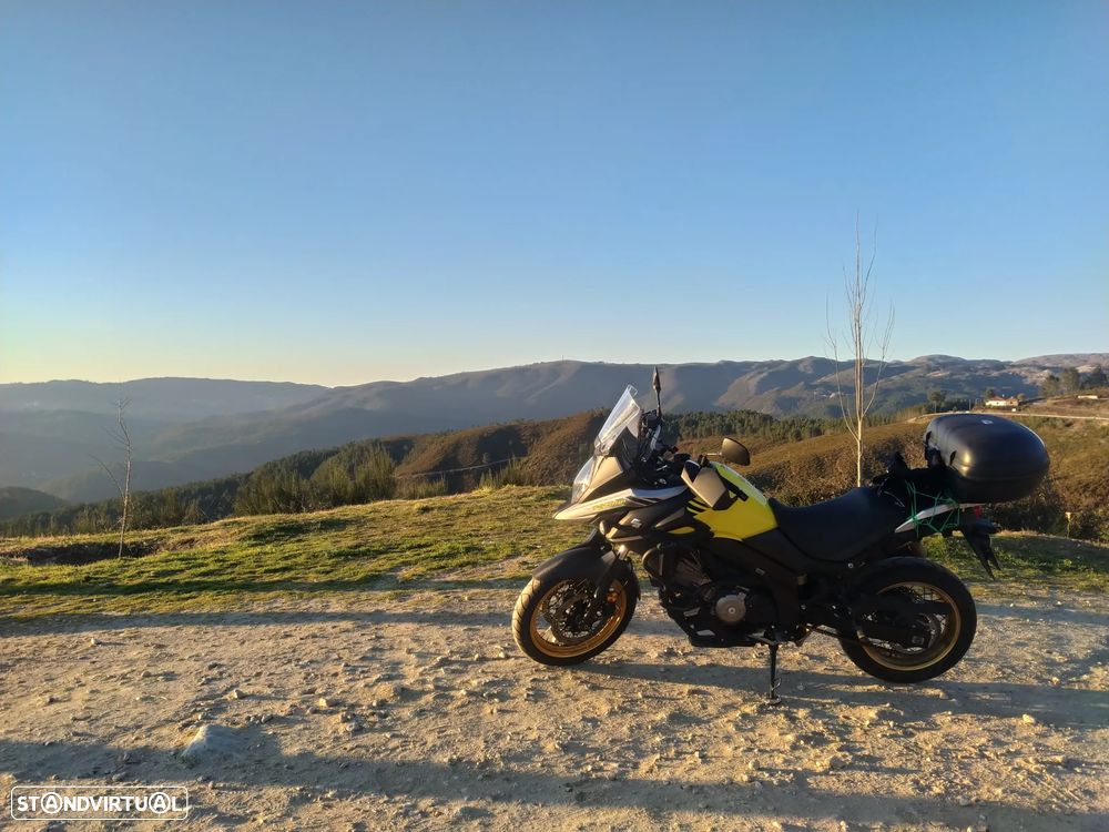 Suzuki v-strom XT - 4