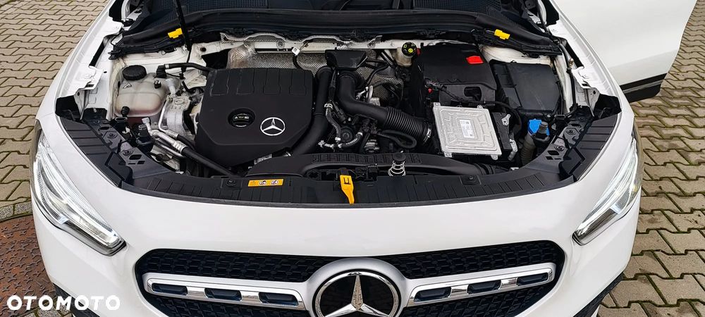 Mercedes-Benz GLA 200 Business Edition - 13