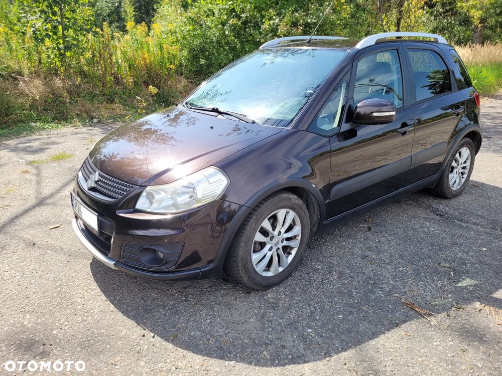 Suzuki SX4 1.6 Explore 4WD - 1