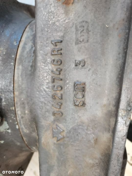 Massey Ferguson 3080 {Piasta koła} - 10