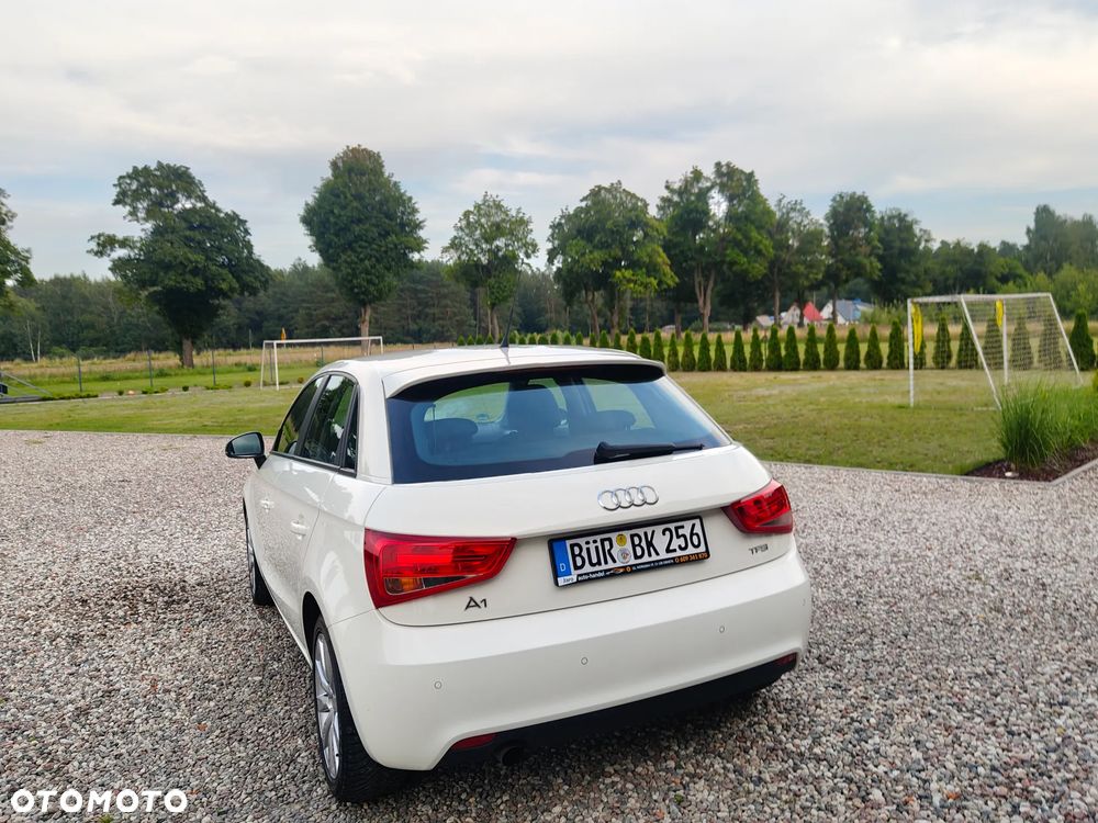 Audi A1 Sportback 1.2 TFSI Attraction - 23