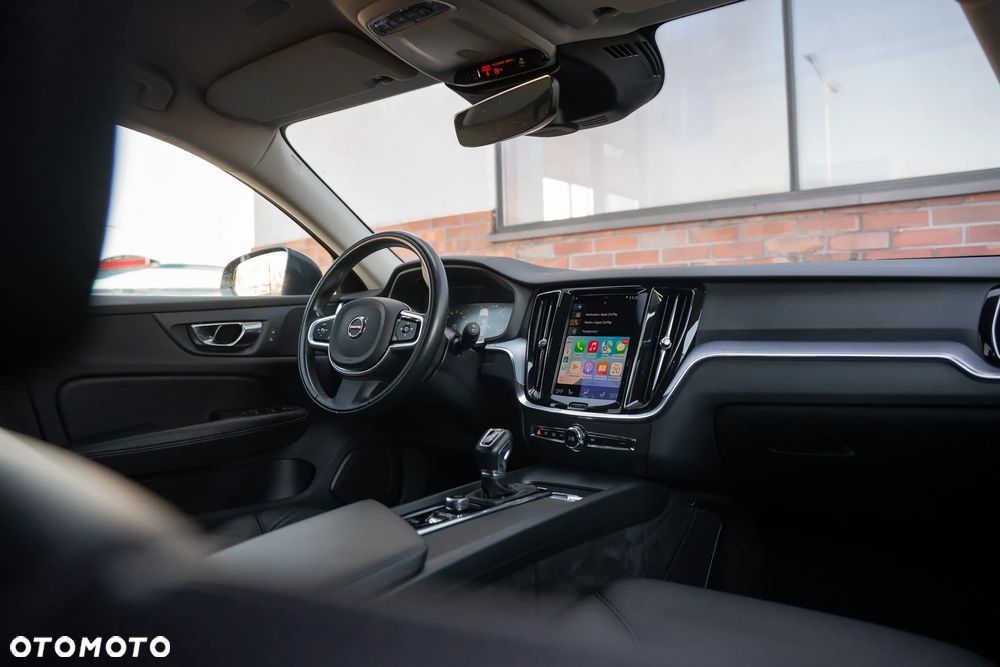 Volvo V60 D3 Geartronic Momentum Pro - 27