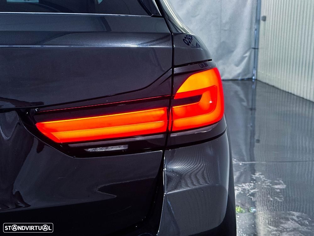 BMW 530 e Pack Desportivo M - 56
