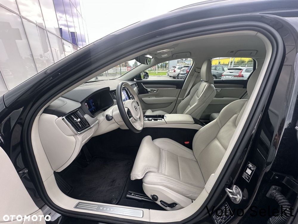 Volvo V90 - 30