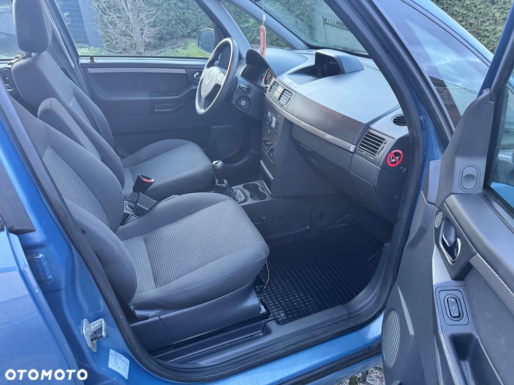 Opel Meriva - 23