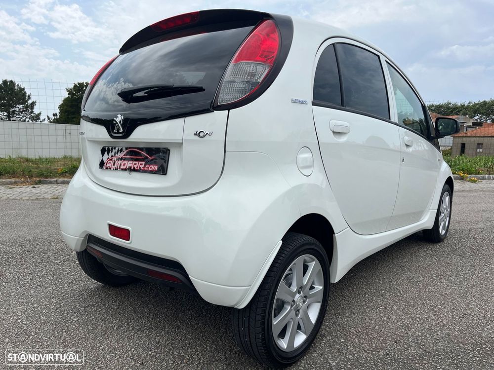 Peugeot iOn Active - 5