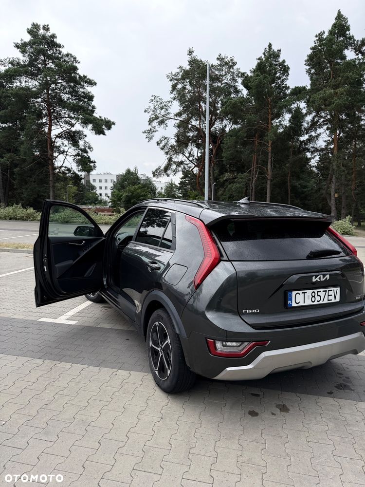 Kia Niro 1.6 GDI Hybrid L - 11