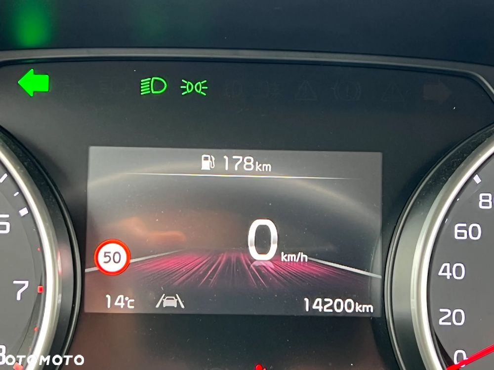Kia Ceed 1.5 T-GDI M - 28