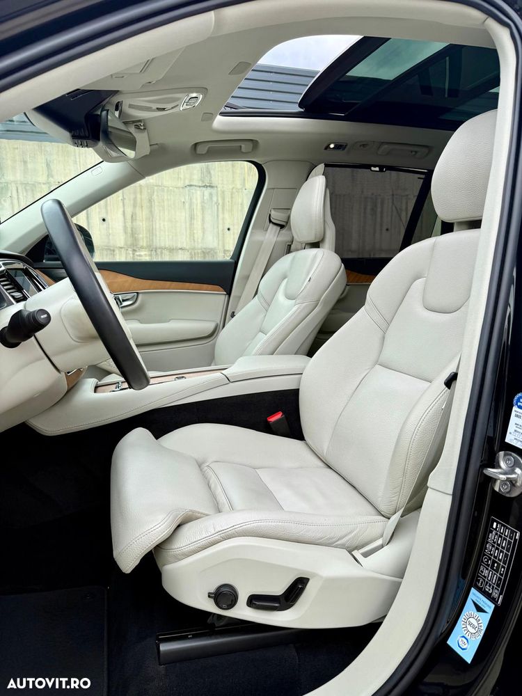 Volvo XC 90 - 12