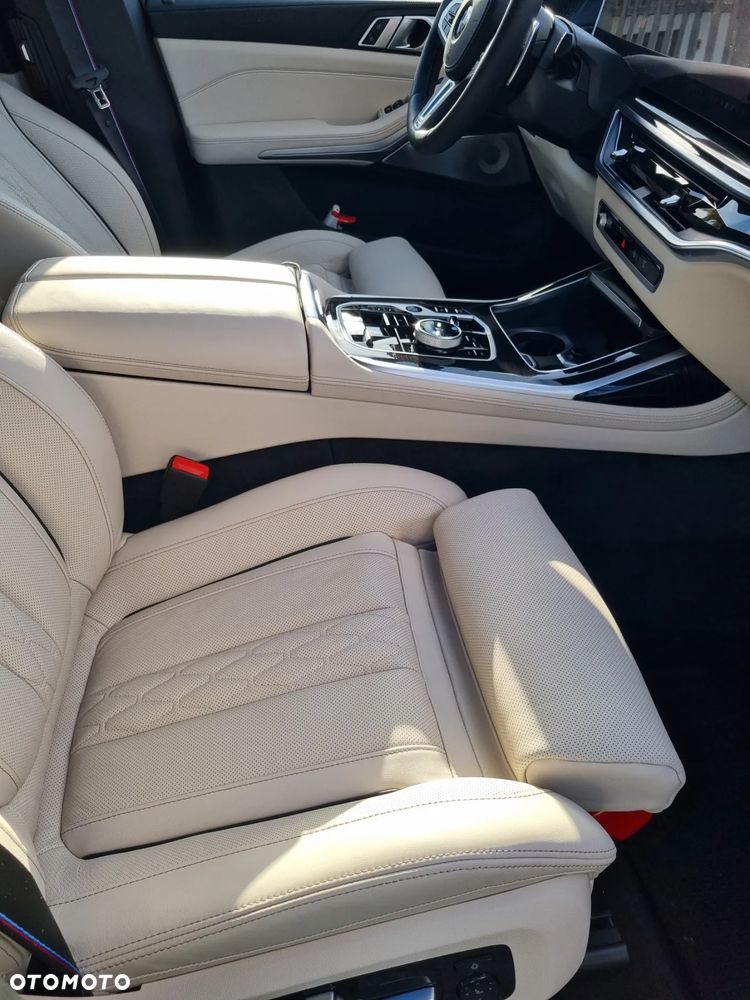 BMW X7 - 17