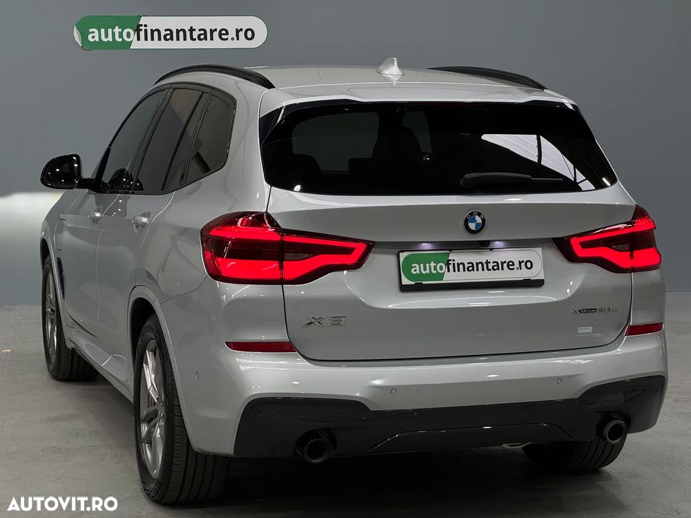 BMW X3 xDrive30e AT PHEV - 4