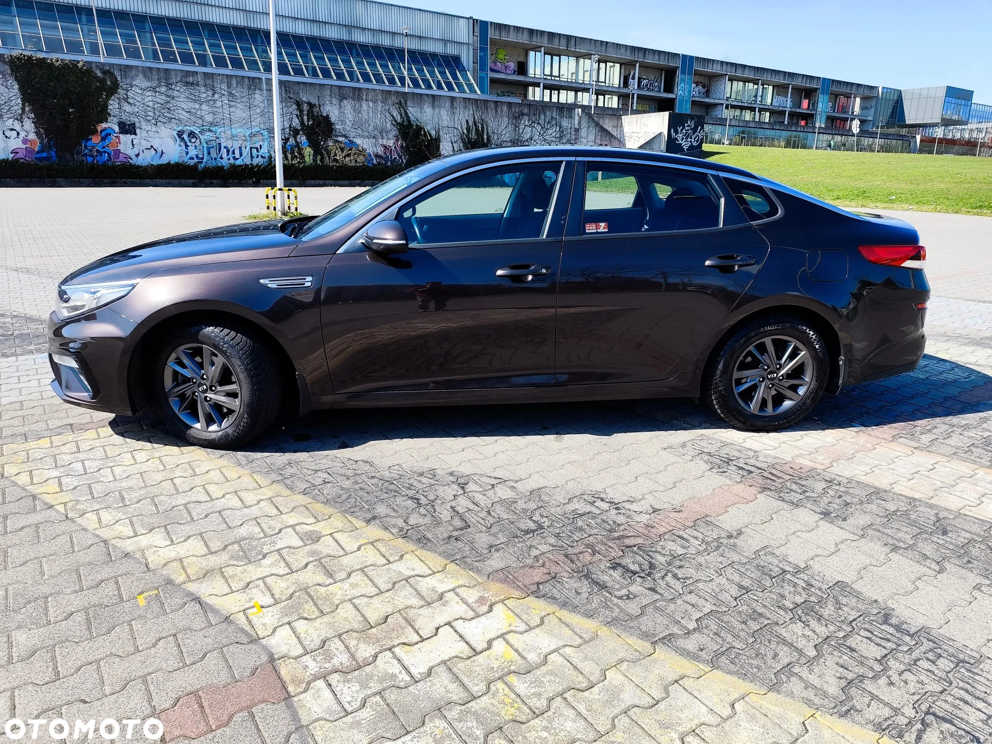 Kia Optima 2.0 M - 3