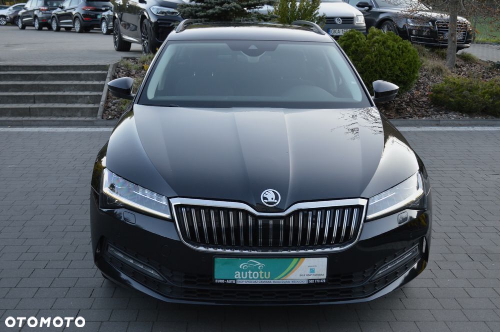 Skoda Superb 2.0 TDI SCR Sportline DSG - 13