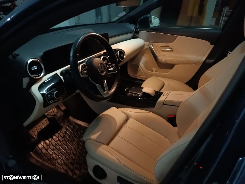 Mercedes-Benz A 250 Limousine e Style Plus - 7