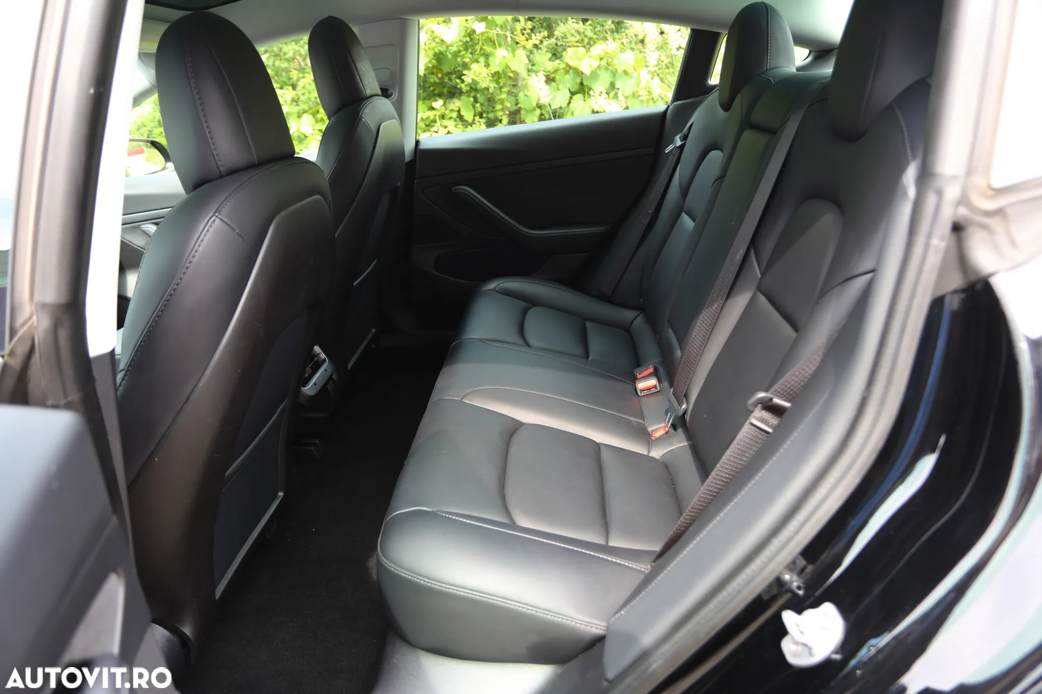 Tesla Model 3 Standard Reichweite Plus Hinterradantrieb - 8