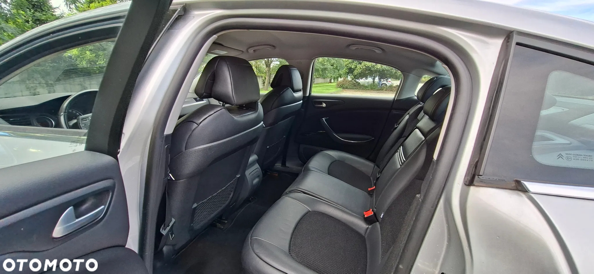 Citroën C5 II 3.0i V6 Exclusive - 23