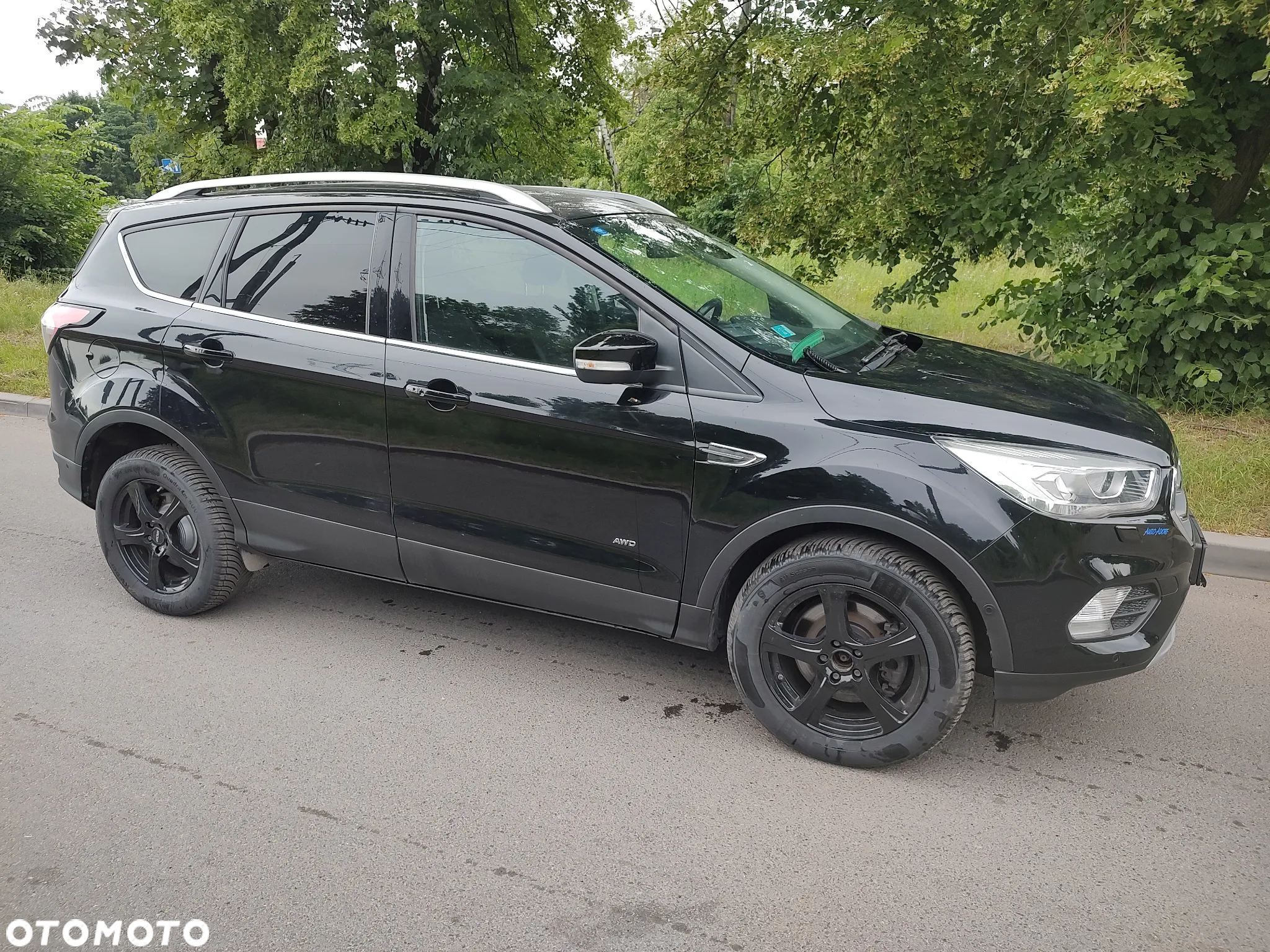 Ford Kuga 1.5 EcoBoost 4WD Titanium - 2