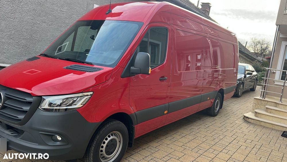 Mercedes-Benz Sprinter - 2
