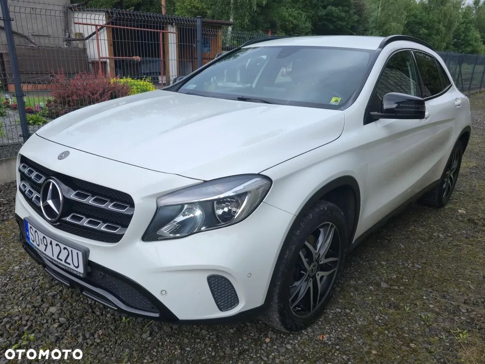 Mercedes-Benz GLA 250 4-Matic - 1